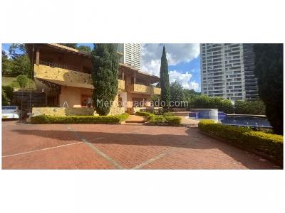 Casa de 5 alcobas en venta en Sabaneta, Sabaneta, 611 m² · foto 6 de 19