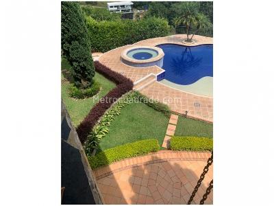 Casa de 5 alcobas en venta en Sabaneta, Sabaneta, 611 m² · foto 7 de 19