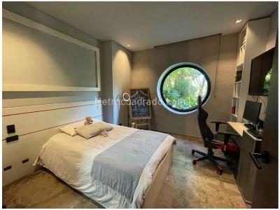 Apartamento en venta en El Poblado, Medellín · foto 11 de 14