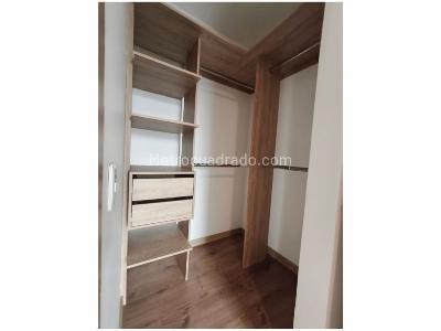 Apartamento de 2 alcobas en venta en Parque, Envigado, 65 m² · foto 2 de 17