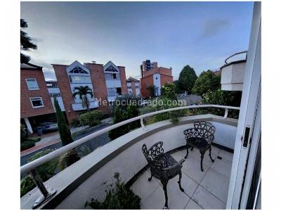 Casa de 4 alcobas en venta en Loma Del Esmeraldal, Envigado, 189 m² · foto 5 de 17