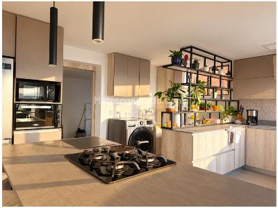 Apartamento de 3 alcobas en venta en El Poblado, Medellín, 254 m² · foto 9 de 11