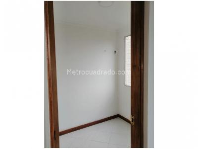 Apartamento en venta en La Palma, Medellín · foto 4 de 12