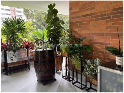 Apartamento en venta en Castropol, Medellín · foto 8 de 17