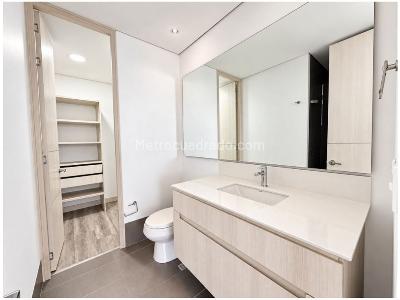 Apartamento de 1 alcoba en venta en Linares, Medellín, 57 m² · foto 15 de 18