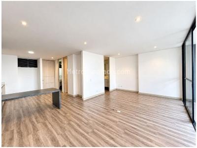 Apartamento de 1 alcoba en venta en Linares, Medellín, 57 m² · foto 9 de 18