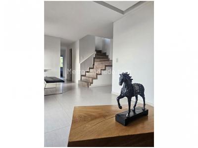 Apartamento de 4 alcobas en venta en Cc, Medellín, 180 m² · foto 6 de 13