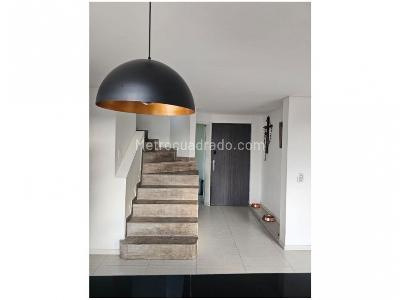 Apartamento de 4 alcobas en venta en Cc, Medellín, 180 m² · foto 13 de 13