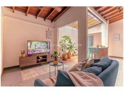Casa de 5 alcobas en venta en Estadio, Medellín, 256 m² · foto 7 de 12