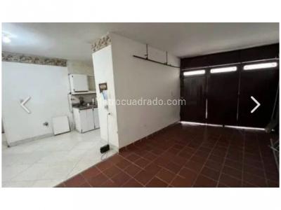 Casa en venta en Malibu, Medellín · foto 3 de 9