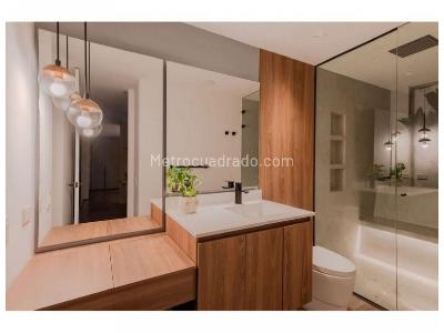 Apartamento de 2 alcobas en venta en El Poblado, Medellín, 130 m² · foto 10 de 20