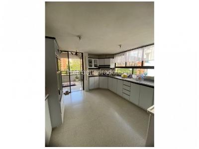 Apartamento de 4 alcobas en venta en Ciudad Del Rio, Medellín, 270 m² · foto 6 de 16