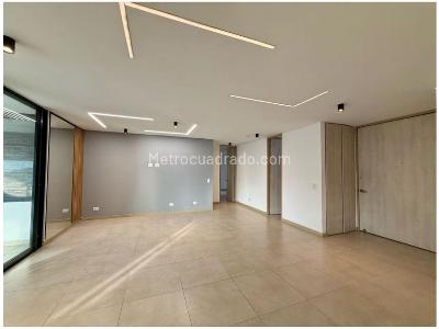 Apartamento de 3 alcobas en venta en Loma De Las Brujas, Envigado, 147 m² · foto 9 de 20