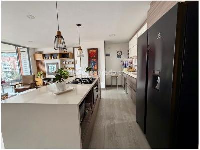 Apartamento de 2 alcobas en venta en Loma De Las Brujas, Envigado, 96 m² · foto 9 de 19