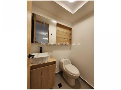 Apartaestudio en venta en El Tesoro, Medellín, 63 m² · foto 4 de 8
