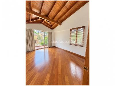 Casa de 4 alcobas en venta en Loma Del Escobero, Envigado, 182 m² · foto 20 de 20