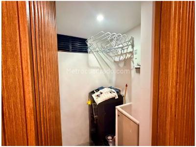 Apartamento de 3 alcobas en venta en Loma De Las Brujas, Envigado, 116 m² · foto 6 de 20
