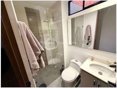 Apartamento de 3 alcobas en venta en Loma De Las Brujas, Envigado, 116 m² · foto 16 de 20