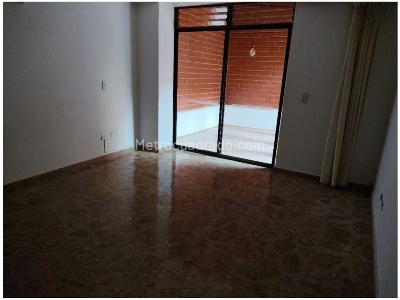 Apartamento de 3 alcobas en venta en Alameda, Medellín, 162 m² · foto 12 de 19