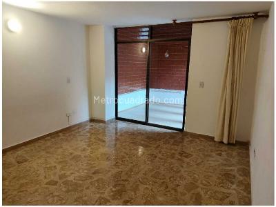 Apartamento de 3 alcobas en venta en Alameda, Medellín, 162 m² · foto 13 de 19