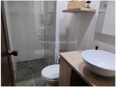 Apartamento de 3 alcobas en venta en Alameda, Medellín, 162 m² · foto 18 de 19