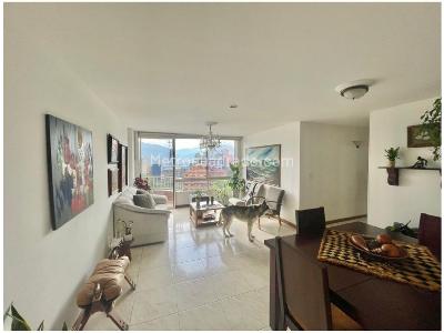 Apartamento de 3 alcobas en venta en La Loma El Tesoro, Medellín, 97 m² · foto 6 de 14