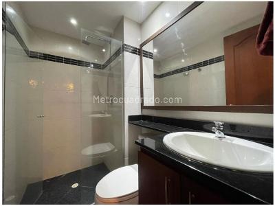 Apartamento de 3 alcobas en venta en Laureles, Medellín, 100 m² · foto 6 de 10