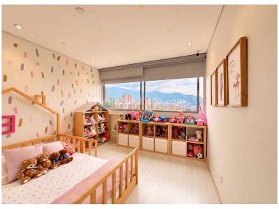 Apartamento de 3 alcobas en venta en Benedictinos, Envigado, 161 m² · foto 9 de 13