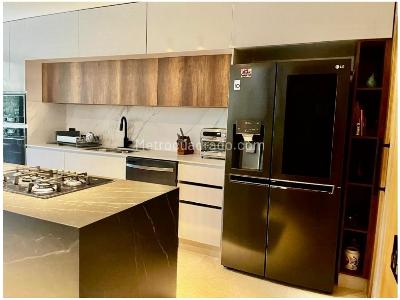 Casa de 3 alcobas en venta en La Cajella, Envigado, 202 m² · foto 2 de 20