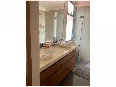 Casa de 3 alcobas en venta en La Cajella, Envigado, 202 m² · foto 15 de 20