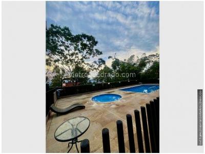 Casa de 3 alcobas en venta en La Cajella, Envigado, 202 m² · foto 18 de 20