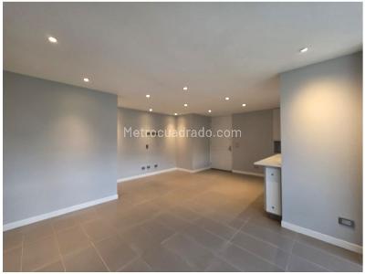 Apartamento de 2 alcobas en venta en Avenida Las Palmas, Medellín, 80 m² · foto 12 de 20