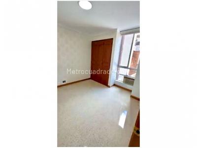 Apartamento de 3 alcobas en venta en Conquistadores, Medellín, 100 m² · foto 10 de 17