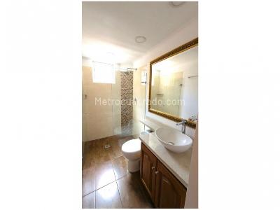Apartamento de 3 alcobas en venta en Conquistadores, Medellín, 100 m² · foto 11 de 17