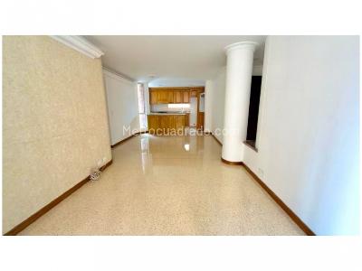 Apartamento de 3 alcobas en venta en Conquistadores, Medellín, 100 m² · foto 2 de 17
