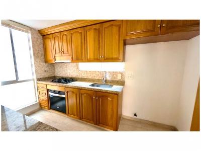 Apartamento de 3 alcobas en venta en Conquistadores, Medellín, 100 m² · foto 6 de 17
