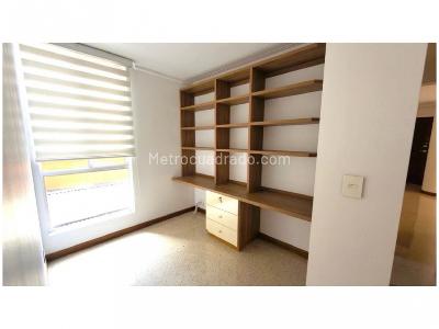 Apartamento de 3 alcobas en venta en Conquistadores, Medellín, 100 m² · foto 9 de 17