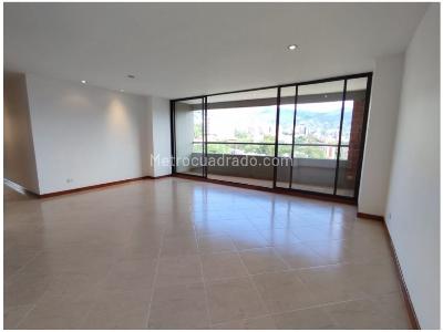 Apartamento de 3 alcobas en venta en La Frontera, Medellín, 113 m² · foto 3 de 16