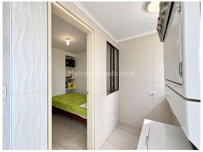 Apartamento de 3 alcobas en venta en Laureles, Medellín, 149 m² · foto 5 de 11