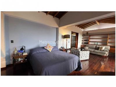 Casa de 4 alcobas en venta en Loma Del Escobero, Envigado, 293 m² · foto 20 de 20