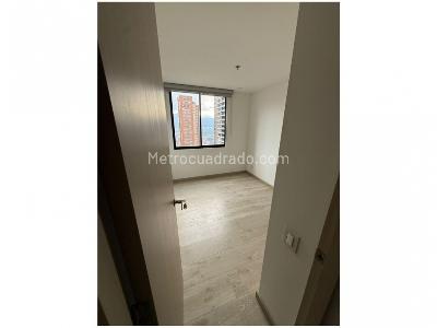 Apartamento de 3 alcobas en venta en Altos Del Poblado, Medellín, 90 m² · foto 10 de 12