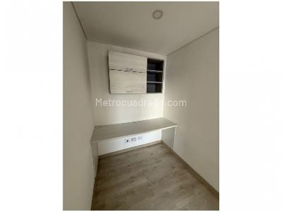 Apartamento de 3 alcobas en venta en Altos Del Poblado, Medellín, 90 m² · foto 3 de 12