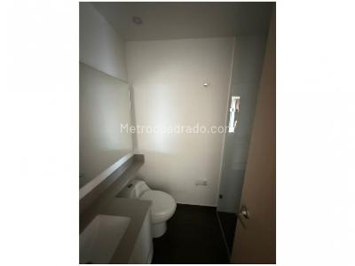 Apartamento de 3 alcobas en venta en Altos Del Poblado, Medellín, 90 m² · foto 6 de 12