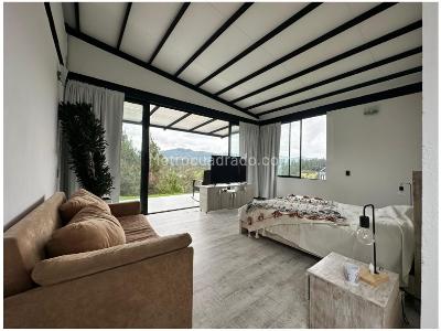 Casa de 3 alcobas en venta en Alto De Las Palmas, Envigado, 260 m² · foto 16 de 18