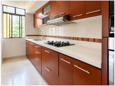 Apartamento en venta en Alejandria, Medellín · foto 8 de 19