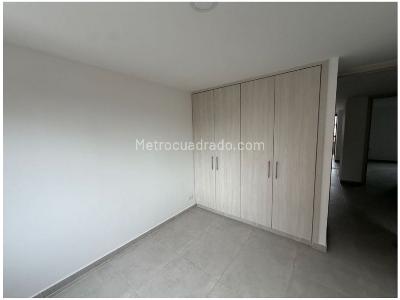 Apartamento de 3 alcobas en venta en La Castellana, Medellín, 116 m² · foto 6 de 20