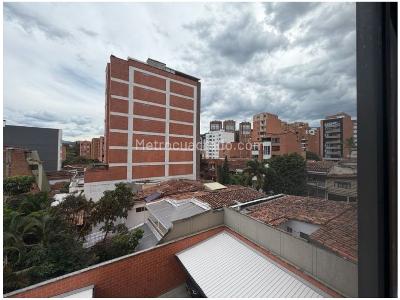 Apartamento de 3 alcobas en venta en La Castellana, Medellín, 116 m² · foto 7 de 20