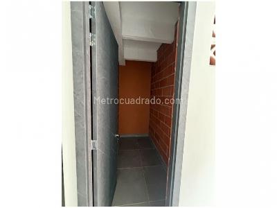 Apartamento de 3 alcobas en venta en La Castellana, Medellín, 116 m² · foto 19 de 20