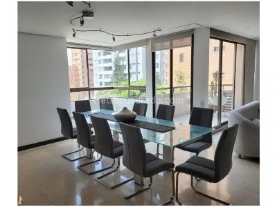 Apartamento de 3 alcobas en venta en Lalinde, Medellín, 270 m² · foto 5 de 14