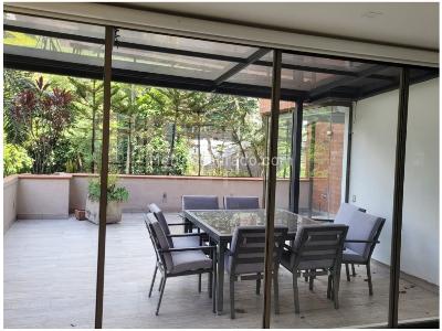 Apartamento de 3 alcobas en venta en Lalinde, Medellín, 270 m² · foto 7 de 14